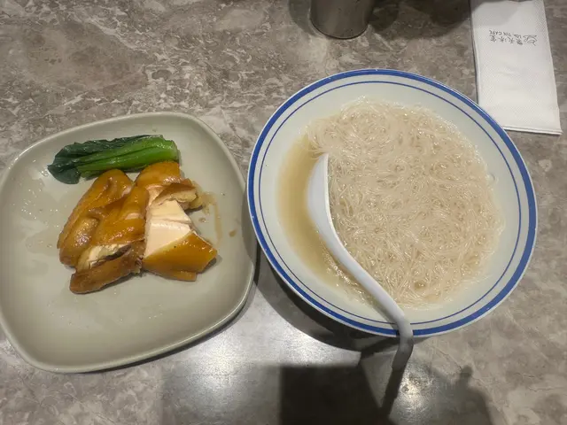 鼓油鸡米粉