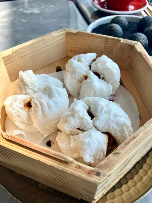 黑豚叉燒包