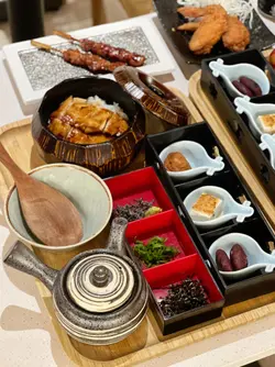 雞肉三吃定食