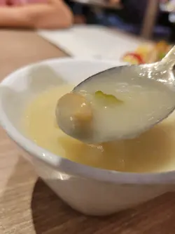 蜆肉忌廉湯