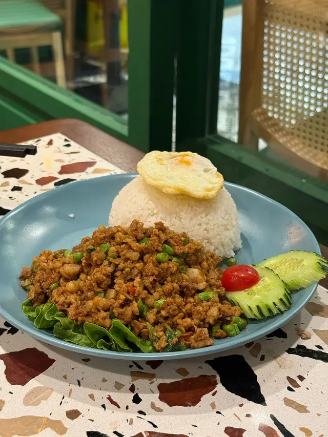香葉肉碎煎蛋飯