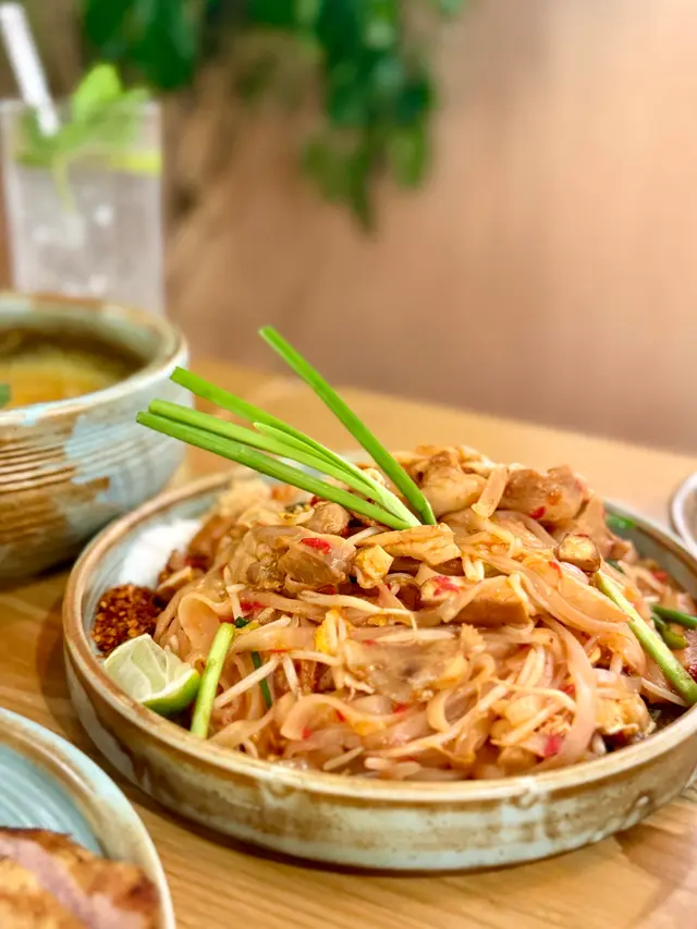 雞肉金邊粉
