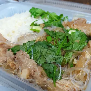 虾酱粉丝蒸腩片