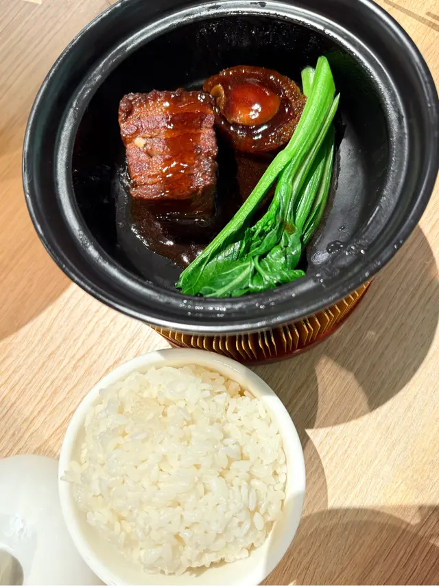 鮑魚東坡肉飯(位上)