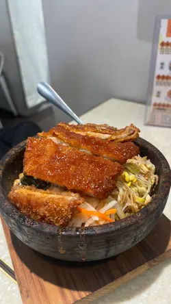 吉列豬扒石頭鍋飯