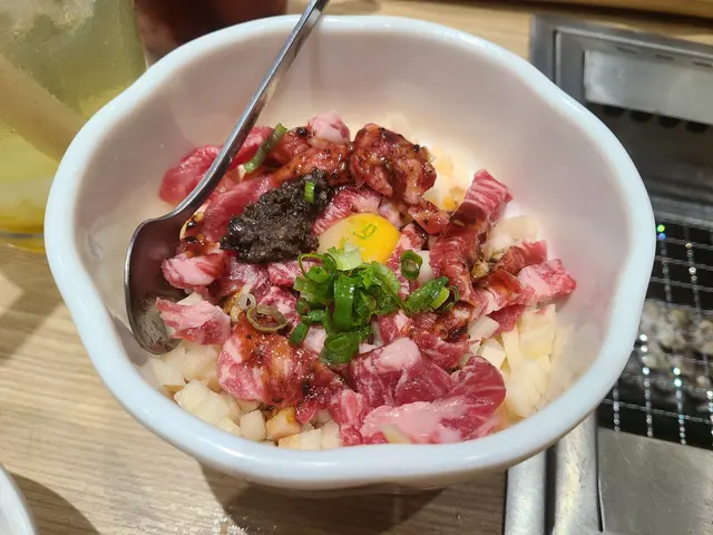 牛魔黑松露和牛他他