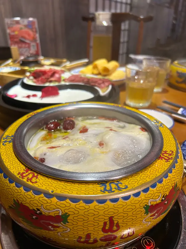 嘉慶椰子藏雞濃湯