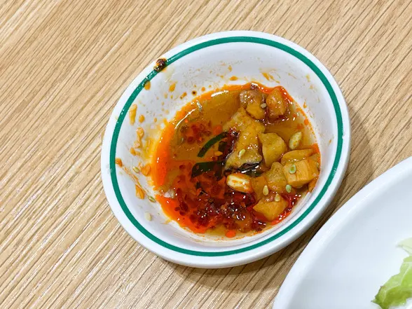 菜甫加埋醋和辣油