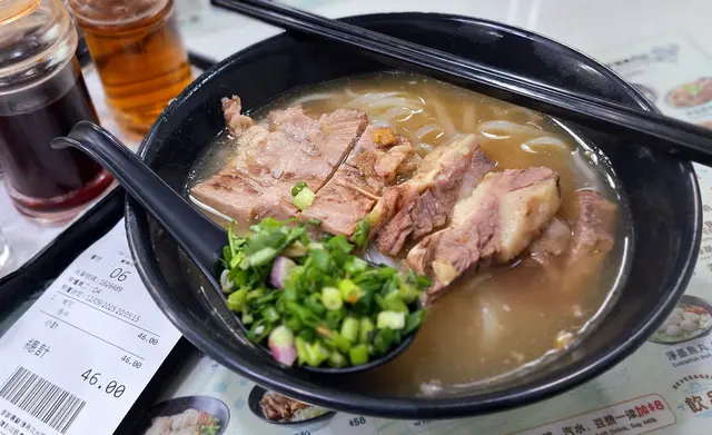 必食招牌牛腩河