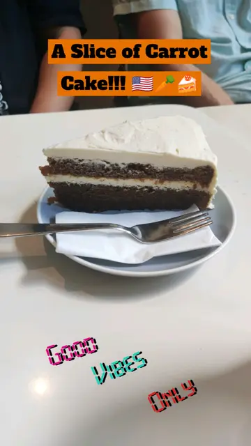 A Slice of Carrot Cake!!! 🇺🇸🥕🍰