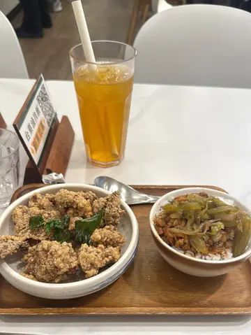 鹽酥雞滷肉飯