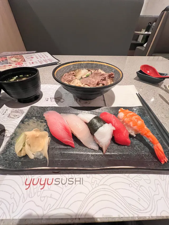 赤身,白魚,油甘魚,活煮海蝦,八爪魚壽司