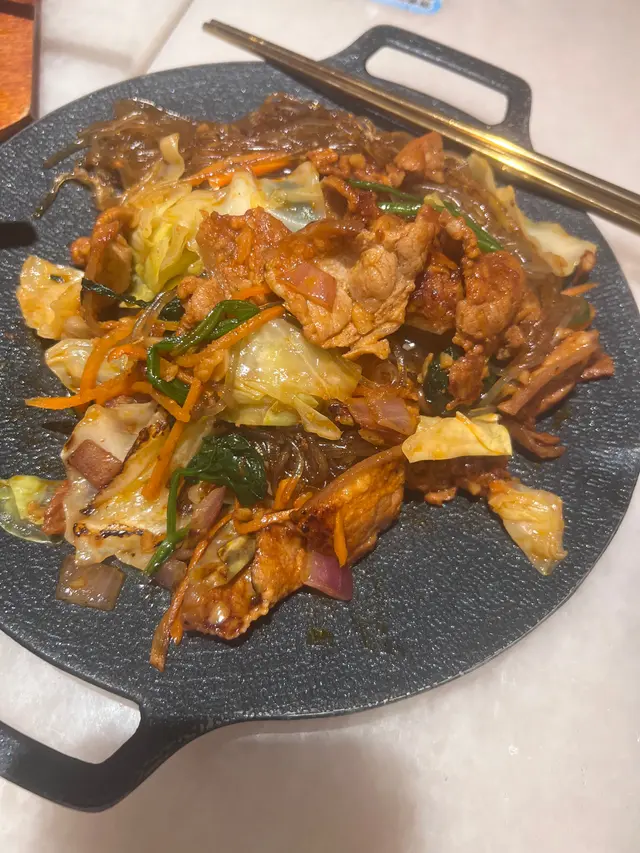 韓式豚肉野菜炒粉絲