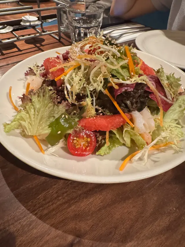 和風蜜糖柚子醋大蝦西柚海帶芽沙律