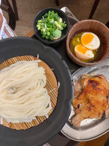 竹藤烏冬，加骨付雞