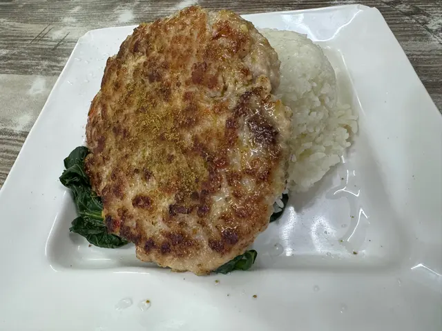 孜然肉饼饭