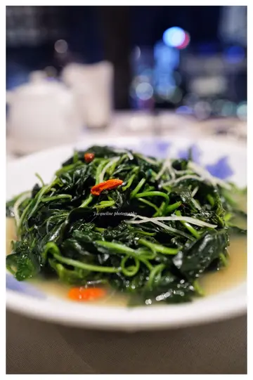 杞子薑絲浸通菜苗