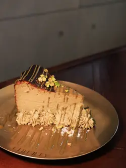 巴斯克开心果芝士蛋糕