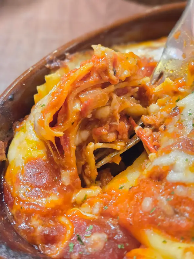 芝士肉醬千層麵