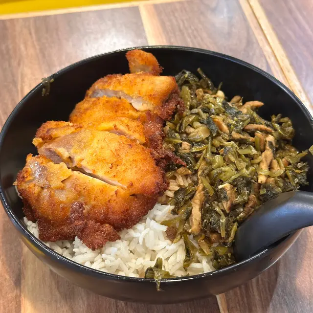 外脆內嫩，層次豐富！

#FoodieLife #hkFoodie #gym撚必食 #香港美食 