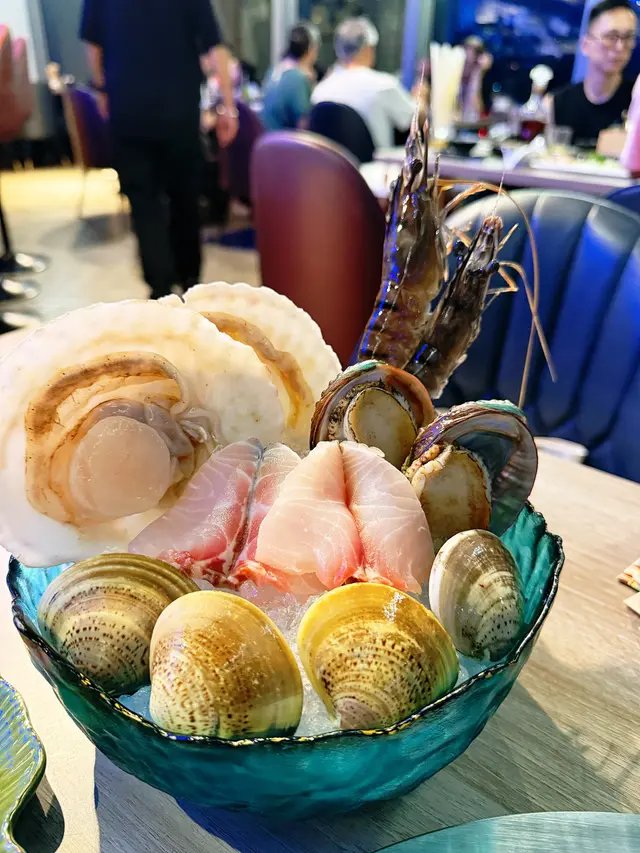 鮮蝦、大蜆、鮑魚、扇貝、鮮魚片