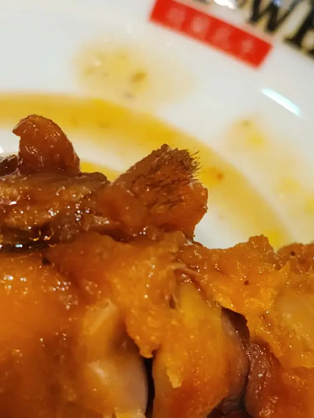 Hair on my pig trotters