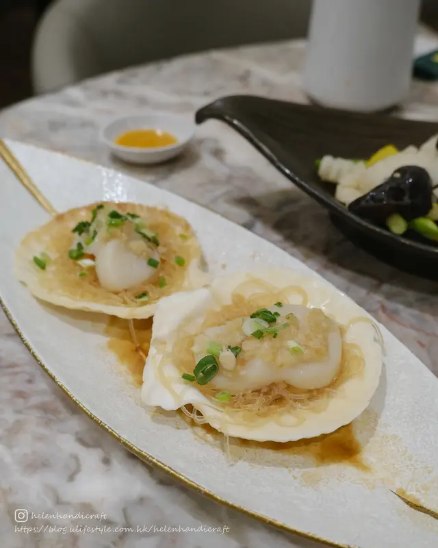 金蒜粉絲蒸大元貝