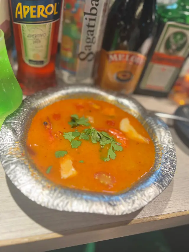 花膠冬陰功湯