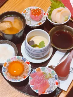 春之四色刺身定食