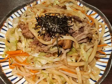 牛肉炒乌冬