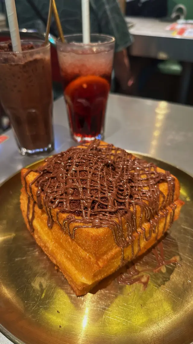 金沙朱古力流心西多士