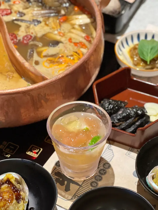 蜜桃愛玉冰