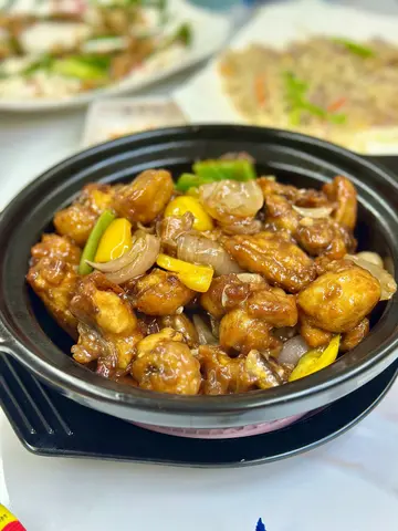 姜葱鸡煲