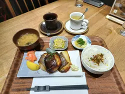 日式西京燒比目魚定食