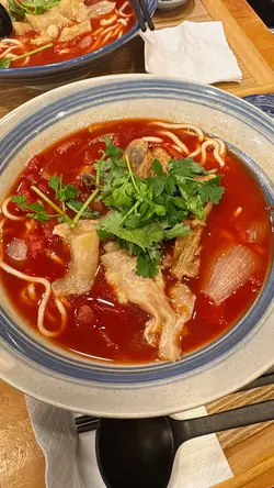 红烧半筋半肉牛肉面