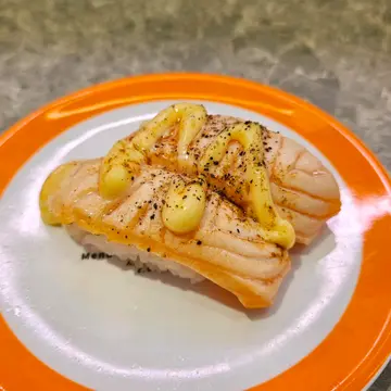 炙烧黑椒三文鱼
