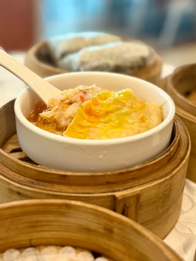 素翅灌湯餃
