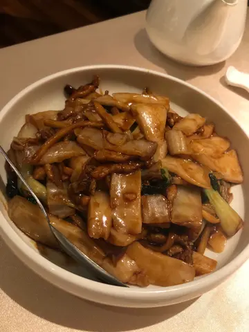 津白肉絲炒年糕
