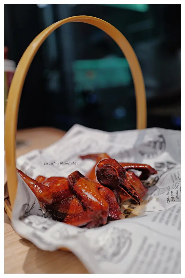 潮汕滷水炸乳鴿