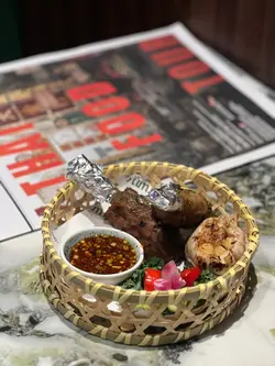 啖啖肉烧香茅猪仔髀