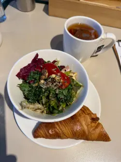 跟餐沙律及餐飲