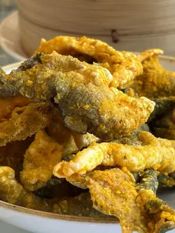 Crispy Fish Skin.Salted Egg Yolk