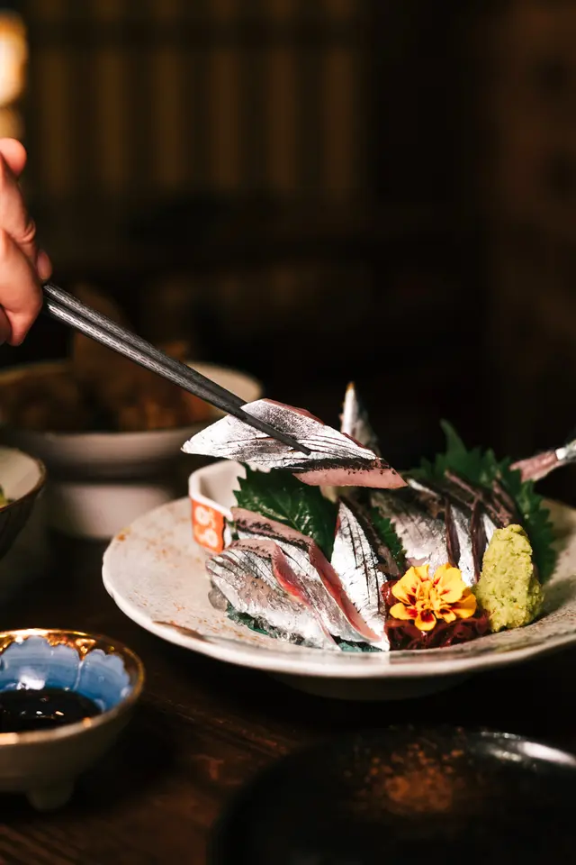秋刀魚刺身
