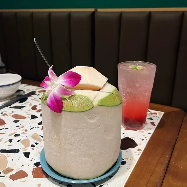 椰青|蛇皮果特飲