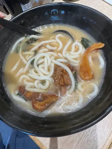 早餐K醬燒豬軟骨烏冬