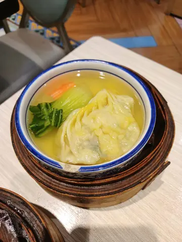 高汤灌汤饺