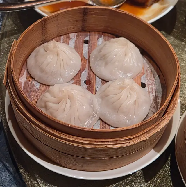 鮮肉小籠包