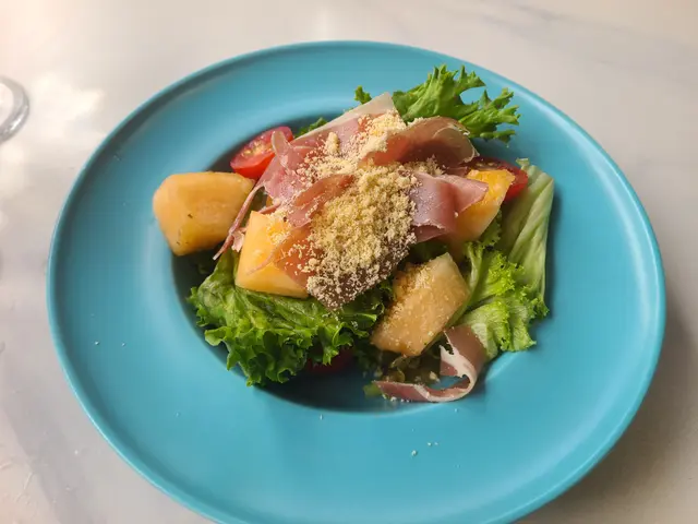 蜜瓜田園沙律配巴馬火腿