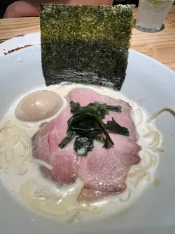 唐扬鸡胸 猪叉烧鸡白汤