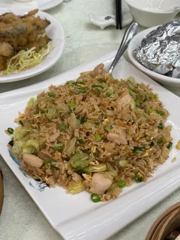 咸鱼鸡粒炒饭